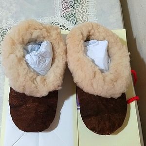 Peruvian Slippers for boy or girl. New. Open to Offers!